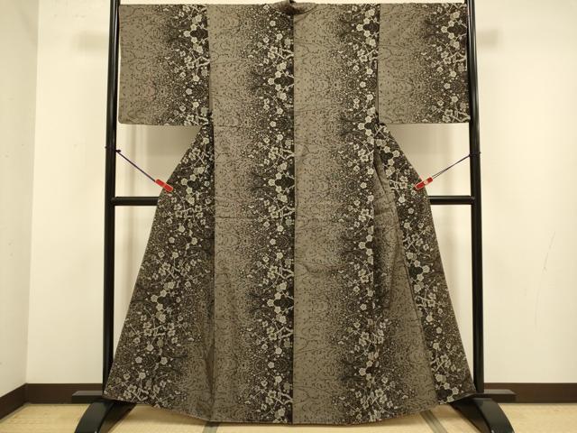 平和屋着物●本場大島紬 9マルキ 枝花文 正絹 逸品 未使用 DABJ6662du