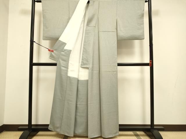 平和屋着物●上質な色無地 作家物 草木染 霞地紋 鼠色 正絹 逸品 DABJ6707du