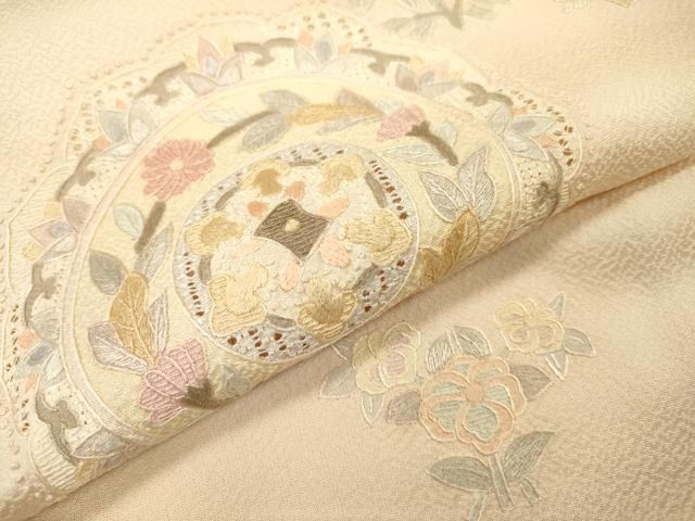 平和屋着物▼中国三大刺繍 スワトウ刺繍 汕頭刺繍 相良刺繍 蘇州刺繍 総刺繍 色留訪問着 花絵皿文 暈し染 正絹 逸品 DABJ7065fe