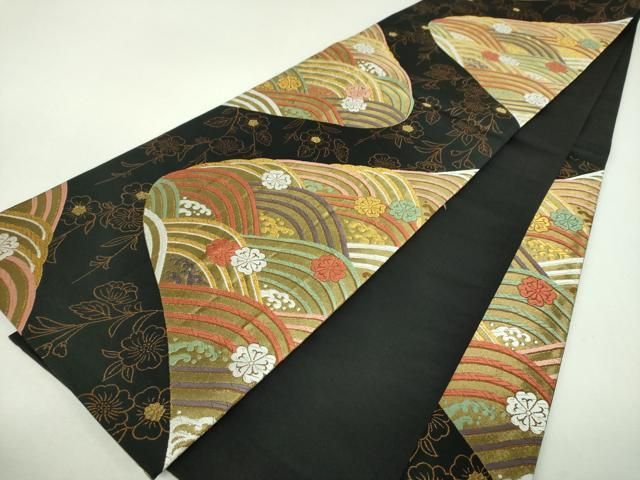 平和屋着物▼六通柄袋帯 唐織 立波桜 黒地 金糸 正絹 逸品 DABJ8720ps