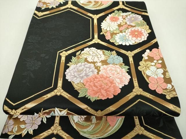 平和屋着物▼六通柄袋帯 唐織 亀甲花丸文 黒地 金糸 正絹 逸品 DABJ8816ps