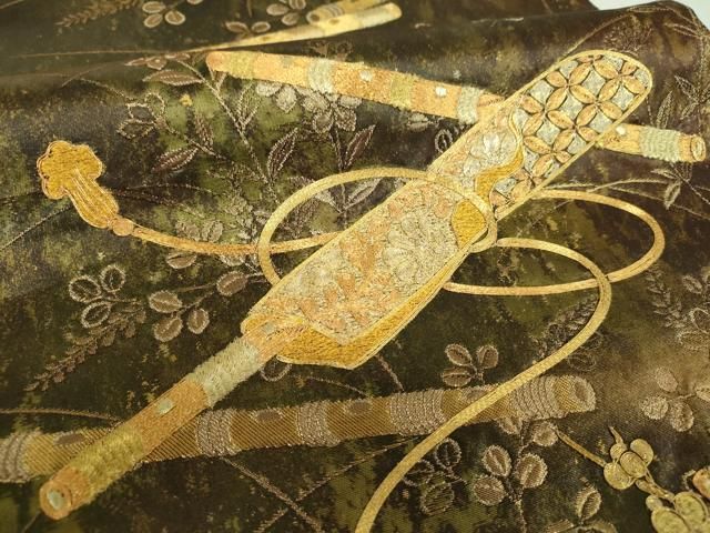 平和屋着物▼六通柄袋帯 駒刺繍 横笛花文 金糸 引箔 正絹 逸品 DABJ8912ps