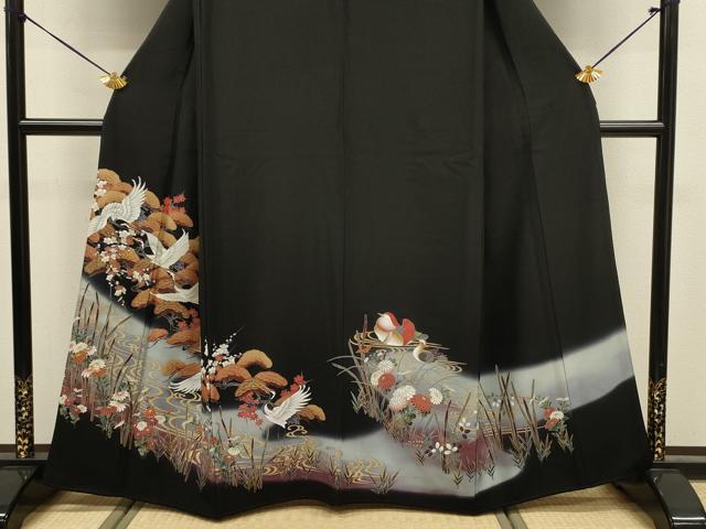 平和屋着物■豪華黒留袖 刺繍 飛鶴花松文 鴛鴦 暈し染め 金彩 正絹 逸品 DABJ9136ya