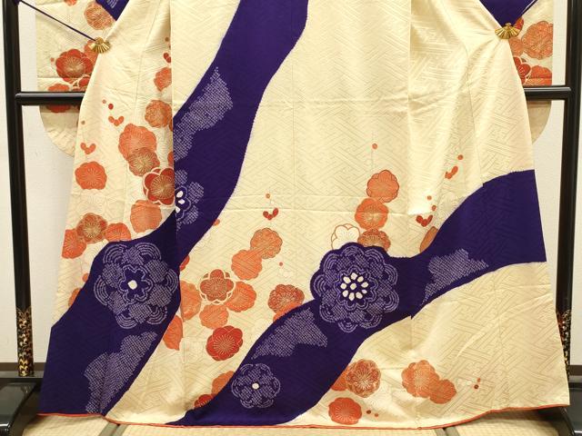 平和屋着物■豪華振袖 駒刺繍 絞り 舞梅文 金彩 正絹 逸品 DABJ9147ya
