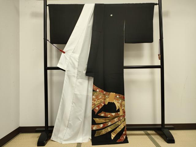 平和屋着物■豪華黒留袖 駒刺繍 束ね熨斗花文 金彩 ロング丈 正絹 逸品 DABJ9296ya