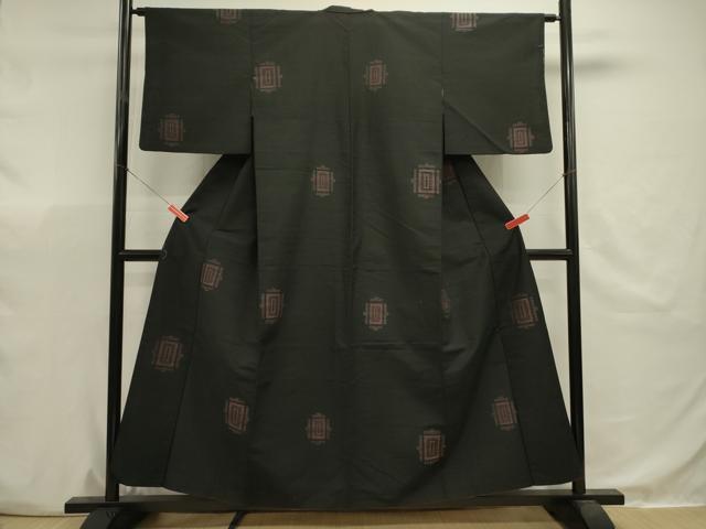 平和屋着物■上質な紬 100亀甲 抽象文 黒地 正絹 逸品 DABJ9495ya