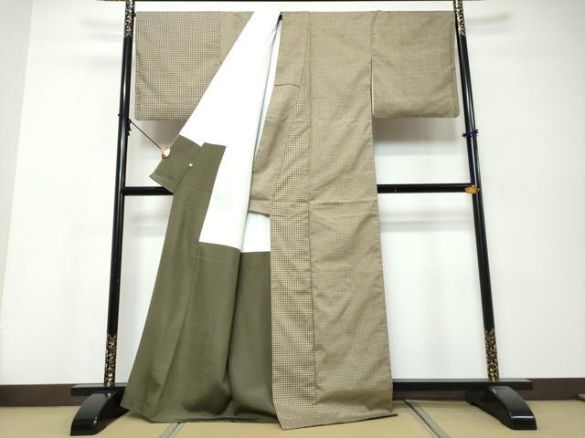 平和屋着物●石川県指定無形文化財 牛首紬 白山工房 手織り 変わり格子文 正絹 逸品 DABK0158ud