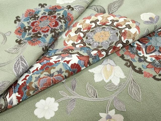 平和屋着物●中国三大刺繍 蘇州刺繍 総刺繍 訪問着 正倉院花唐草文 暈し染め 正絹 逸品 未使用 DABK0226ud