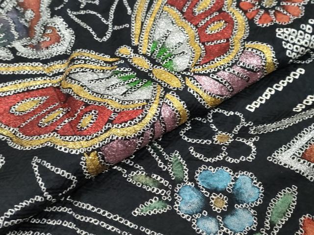 平和屋着物●豪華振袖 絞り 花蝶文 黒地 金銀彩 正絹 逸品 DABK0436ud