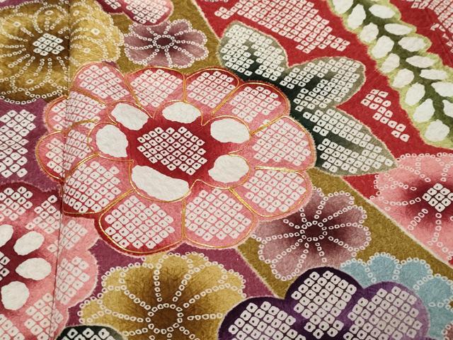 平和屋着物●豪華振袖 駒刺繍 鹿の子草花文 金彩 正絹 逸品 DABK0453ud