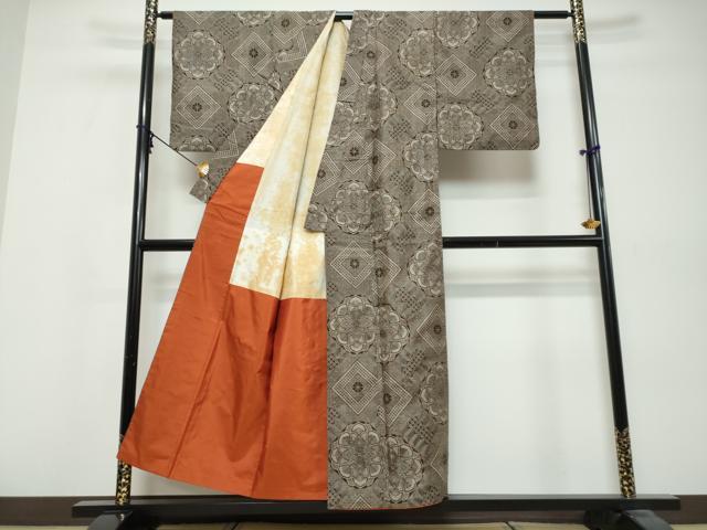 平和屋着物●本場大島紬 龍郷絣 花菱文 正絹 逸品 DABK0558ud