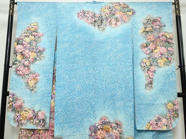 平和屋着物●紫綬褒章 巨匠『岩田専太郎』 振袖 駒刺繍 草花文 暈し染め 金彩 正絹 逸品 DABK0718ud