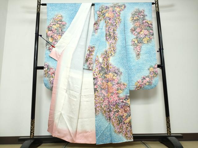 平和屋着物●紫綬褒章 巨匠『岩田専太郎』 振袖 駒刺繍 草花文 暈し染め 金彩 正絹 逸品 DABK0718ud