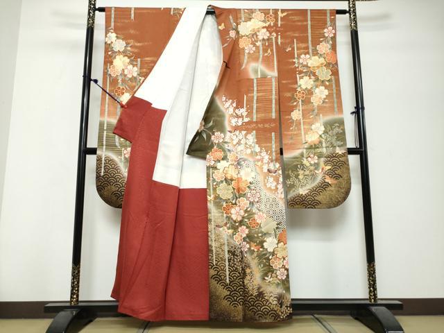 平和屋着物●豪華振袖 吉祥花蝶文 暈し染め 金彩 正絹 逸品 DABK0745ud