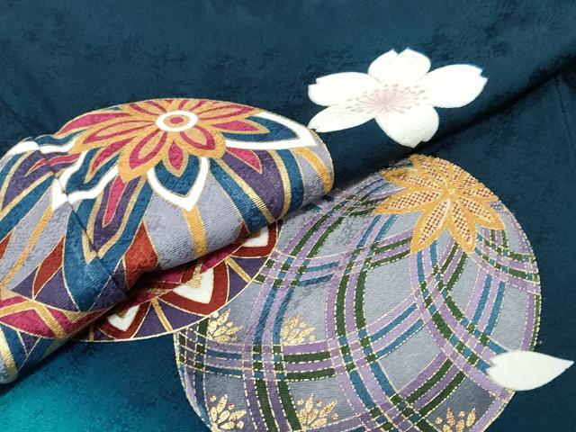 平和屋着物●豪華振袖 手毬草花文 暈し染め 金彩 京都きもの友禅扱い 正絹 逸品 DABK0754ud