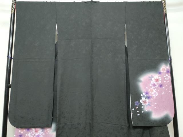 平和屋着物●豪華振袖 舞花文 暈し染め 黒地 金彩 正絹 逸品 DABK0773ud