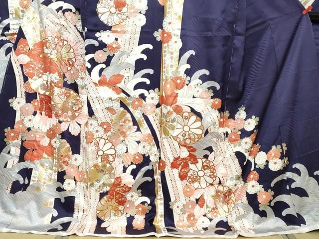 平和屋着物●豪華振袖 立波草花文 金彩 上代30万 仮絵羽 逸品 未使用 DABK0922ud