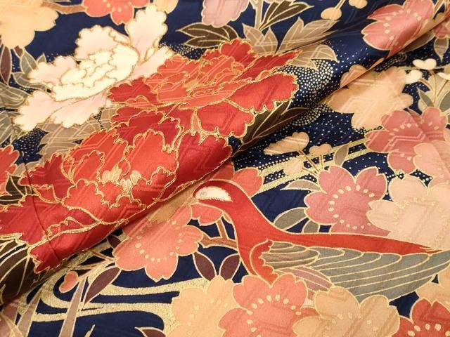 平和屋着物●豪華振袖 駒刺繍 流水草花文 金彩 正絹 逸品 DABK0969ud