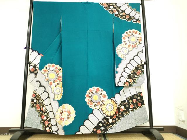平和屋着物●豪華振袖 駒刺繍 雪輪菊文 金彩 正絹 逸品 DABK2368op