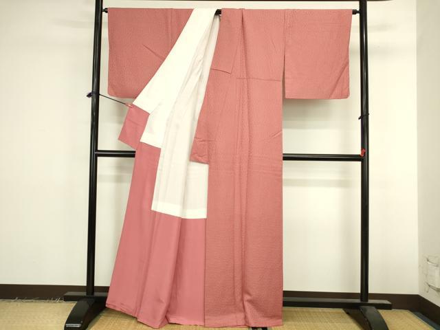 平和屋着物●上質な色無地 花尽くし地紋 甚三紅色 正絹 逸品 DABK2405op