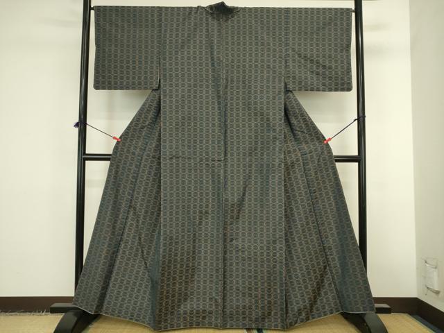 平和屋着物●本場大島紬 7マルキ 丸繋ぎ 正絹 逸品 DABK2427op