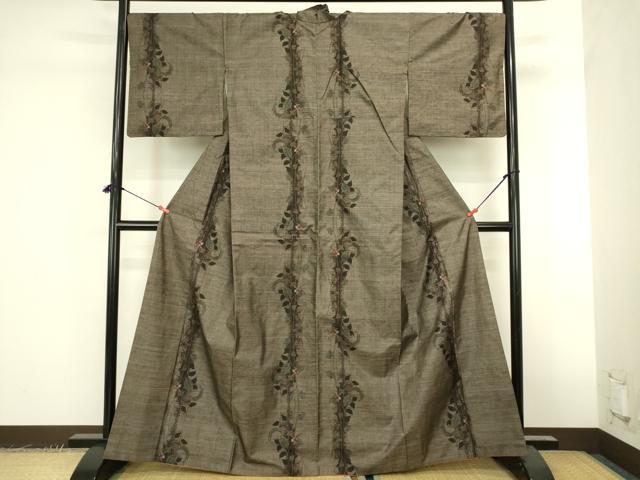 平和屋着物●本場大島紬 9マルキ 南天文 正絹 逸品 DABK2430op