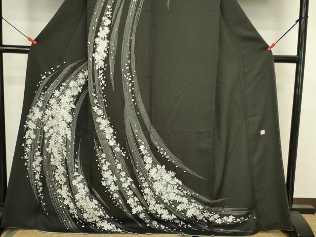 平和屋着物●訪問着 作家物 駒刺繍 舞花 黒地 ロング丈 正絹 逸品 DABK2963op