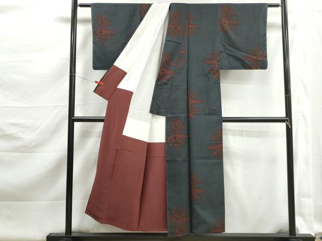 平和屋着物■本場大島紬 7マルキ 幾何学文 正絹 逸品 DABK3105qa
