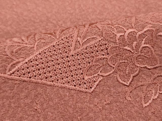 平和屋着物■中国三大刺繍 スワトウ刺繍 汕頭刺繍 色留袖 地紋花鳥文 退紅色 正絹 逸品 DABK3426qa