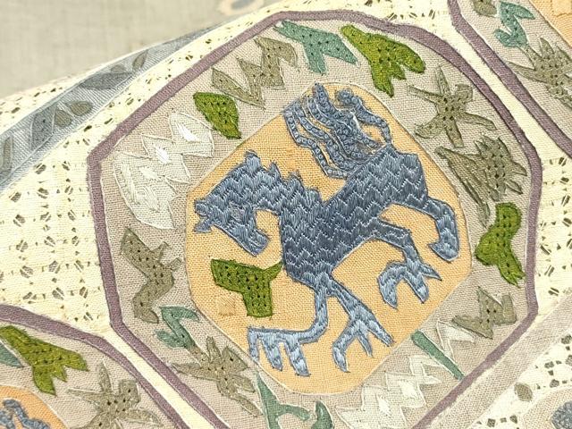 平和屋着物●中国三大刺繍 スワトウ刺繍 汕頭刺繍 相良刺繍 絽刺し 総刺繍 太鼓柄袋帯 紬地 壁画動物文 正絹 逸品 DABK4114az