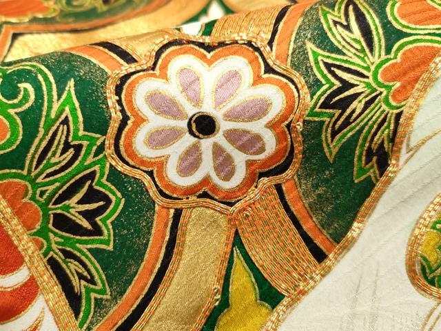 平和屋着物■豪華振袖 駒刺繍 立波舞蝶花文 金彩 正絹 逸品 DABK6188qa