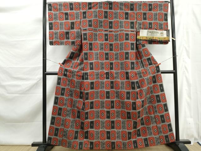 平和屋着物■本場村山大島紬 格子花文 伝統的工芸品 証紙付き 正絹 逸品 DABK6416qa
