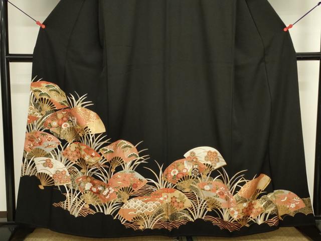 平和屋着物■豪華黒留袖 扇面御所車花文 宝尽くし 金彩 正絹 逸品 DABK6567ya