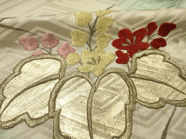 平和屋着物■豪華振袖 総刺繍 駒刺繍 菊桐文 暈し染め 金銀糸 正絹 逸品 DABK6726ya