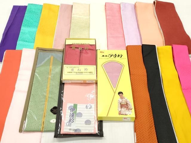 平和屋着物▼和装小物 重ね衿・伊達衿 まとめて20点 紗綾形 檜垣 舞桜 向い鳥花丸文 金糸 パール 未使用品あり 逸品 DABK7111xg