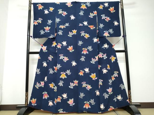 平和屋着物●上質な小紋 型染め 草花文 鬼しぼ縮緬 正絹 逸品 DABL1005ud