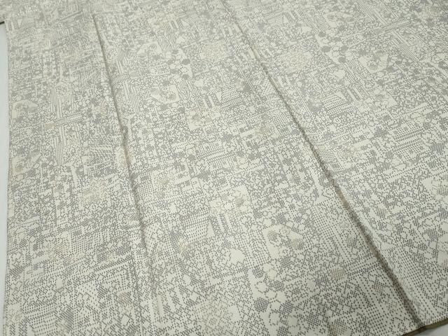 平和屋着物●本場大島紬 白大島 7マルキ 幾何学花文 正絹 逸品 DABL1074ud
