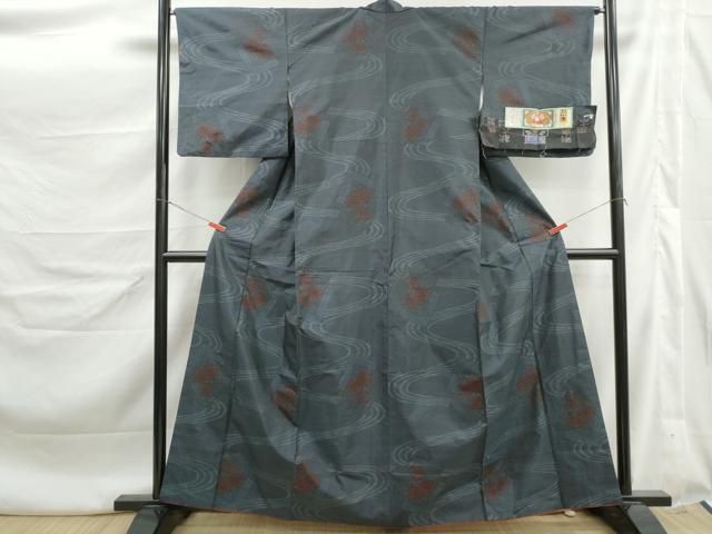 平和屋着物■本場大島紬 色紙流水花文 証紙付き 正絹 逸品 DABL3155qa