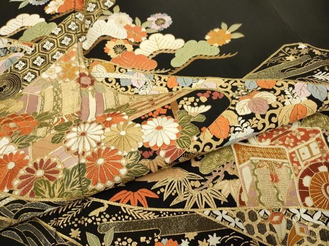 平和屋着物●豪華黒留袖 作家物 総刺繍 絵巻御所車宝尽くし花文 金銀糸 正絹 逸品 DABL3530du