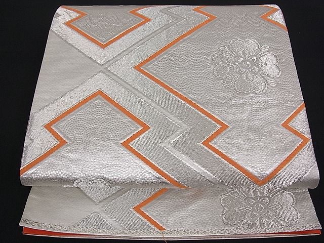 平和屋着物■六通柄袋帯 松皮菱花文 銀糸 逸品 du1241