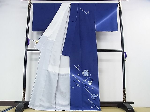 平和屋本店■極上 山口美術織物 皇室 伊勢神宮御用 西陣織 訪問着 刺繍 正倉院花文 留紺色地 暈し染め 未使用 DZAA0733kh4 - 平和屋