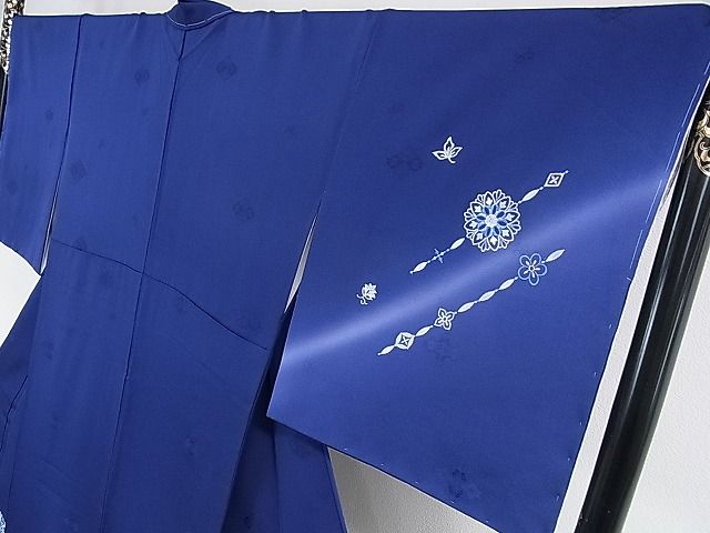 平和屋本店■極上 山口美術織物 皇室 伊勢神宮御用 西陣織 訪問着 刺繍 正倉院花文 留紺色地 暈し染め 未使用 DZAA0733kh4 - 平和屋