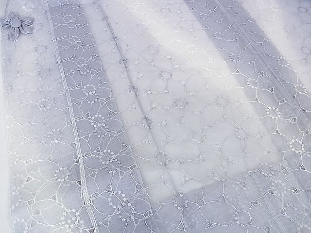 平和屋本店■極上 シルクオーガンジー 道中着 スリーシーズン 春夏秋 塵除け 刺繍 花繋ぎ 暈し染め 残布付き 逸品 未使用 DZAA0742kh4 - 平和屋