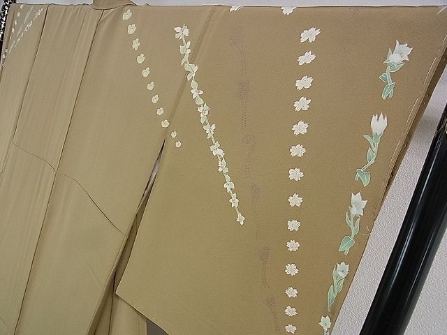 平和屋本店■極上 本加賀友禅作家 由水煌人 訪問着 草花文 利休茶色地 そごう百貨店扱い 逸品 未使用 DZAA0835kh4 - 平和屋