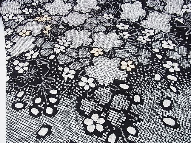 平和屋本店■極上 振袖・長襦袢(無双仕立て)セット 駒刺繍 絞り 舞桜 黒地 逸品 DZAA0848kh4 - 平和屋