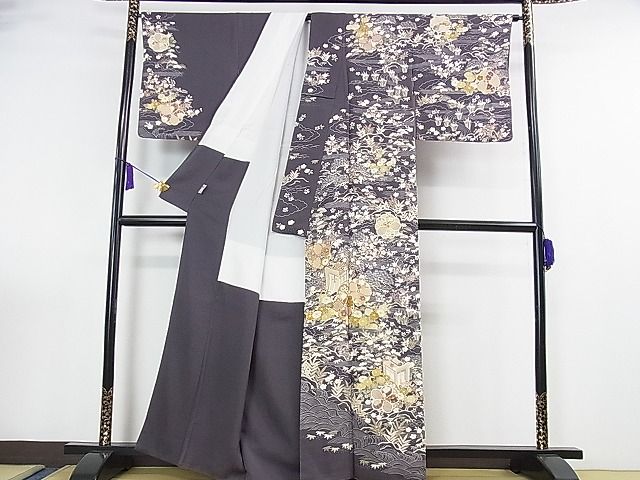 平和屋本店■極上 訪問着 駒刺繍 御所車立波花文 金彩 羊羹色地 鈴乃屋扱い 反端付き 逸品 DZAA0981kh4 - 平和屋