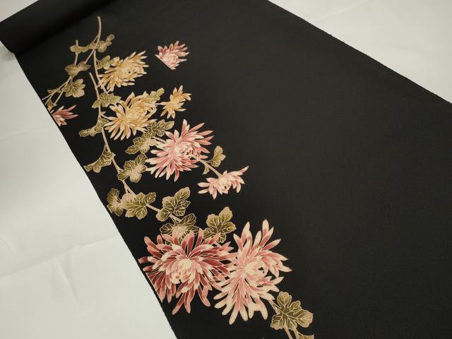 平和屋本店●極上 こむさでもーど・COMME CA DU MODE 付下げ 反物 着尺 枝菊 黒地 八掛付き 逸品 未使用 DZAA11133kh5
