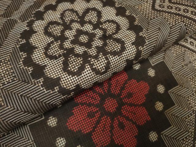 平和屋本店●希少 本場大島紬 龍郷絣 反物 着尺 逸品 未使用 DZAA11257kh5