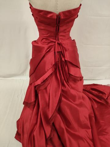 平和屋本店●極上 カラードレス 婚礼 結婚式 披露宴 花嫁 演奏会 発表会 ステージ レッドシャンタン 逸品 DZAA12361kh6
