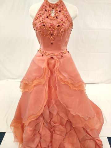 平和屋本店●極上 カラードレス 婚礼 結婚式 披露宴 花嫁 演奏会 発表会 ステージ ホルターネック ビーズ 逸品 DZAA12388kh6